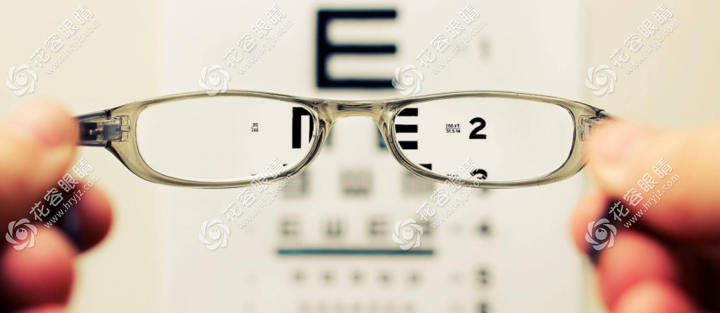 裸眼視力標準對照表展示:雙眼視力4.5是近視350度要戴眼鏡了