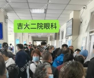 吉大二院眼科太膩害了!三大特色科室:全飛秒摘鏡/白內(nèi)障超聲/眼底激光,醫(yī)生個個經(jīng)驗老道