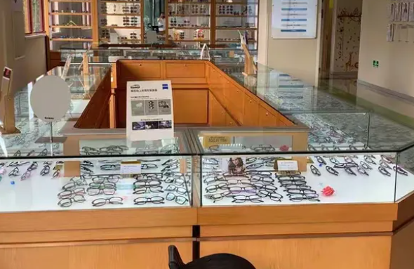 乳山愛(ài)爾眼科怎么治近視