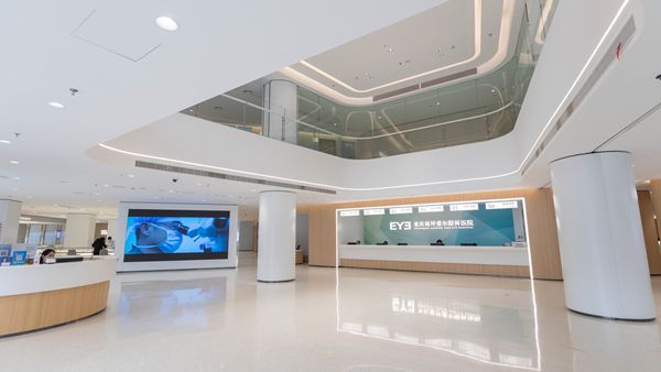 什么这么多人选重庆南坪这家眼科