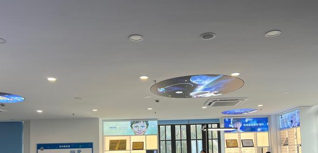 上海未來視界眼科艾康菲角膜塑形鏡價格貴嗎？2700起收費(fèi)透明，性價比之選