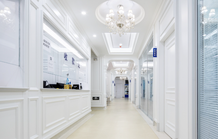 濟(jì)南麥迪格眼科趙志國做半飛秒近視怎么樣？實(shí)患者分享價(jià)格及術(shù)后1 個(gè)月感受