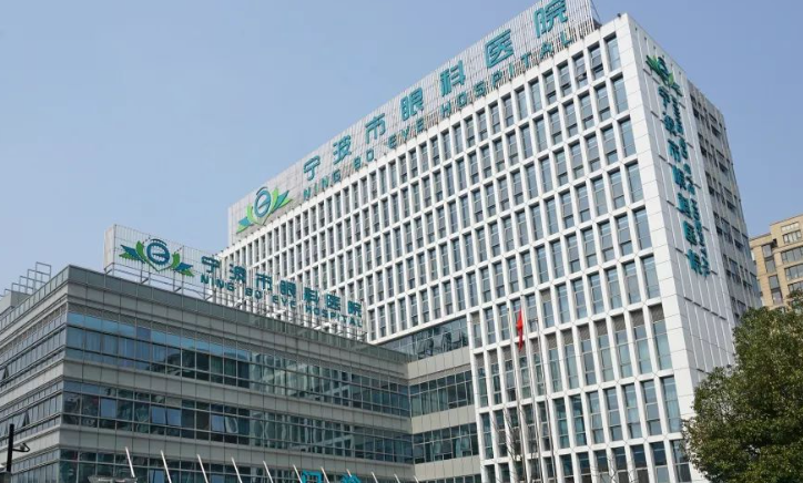 寧波眼科醫(yī)生龍永華醫(yī)生怎么樣？口碑好，斜視手術(shù)與弱視診治很拿手！