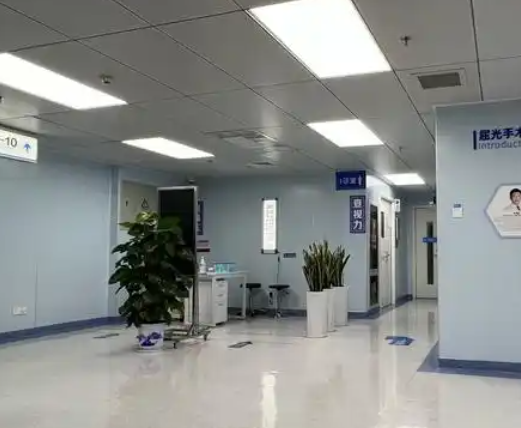 深圳眼科醫(yī)生李海武icl晶體植入怎么樣？李海武多種屈光手術技能大曝光