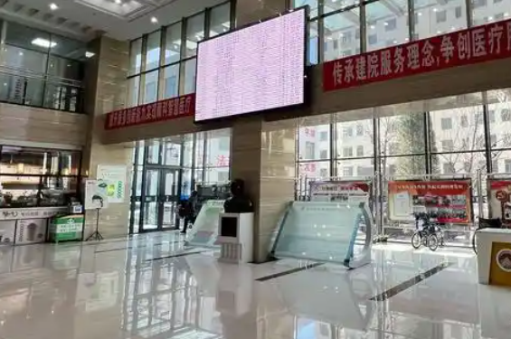 包頭朝聚眼科岑大夫怎么樣？患者評(píng)價(jià)做激光近視技術(shù)不錯(cuò)，態(tài)度好