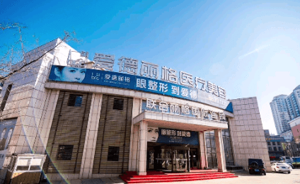 二、深入解析：各医生技术特点与适合人群场景对比